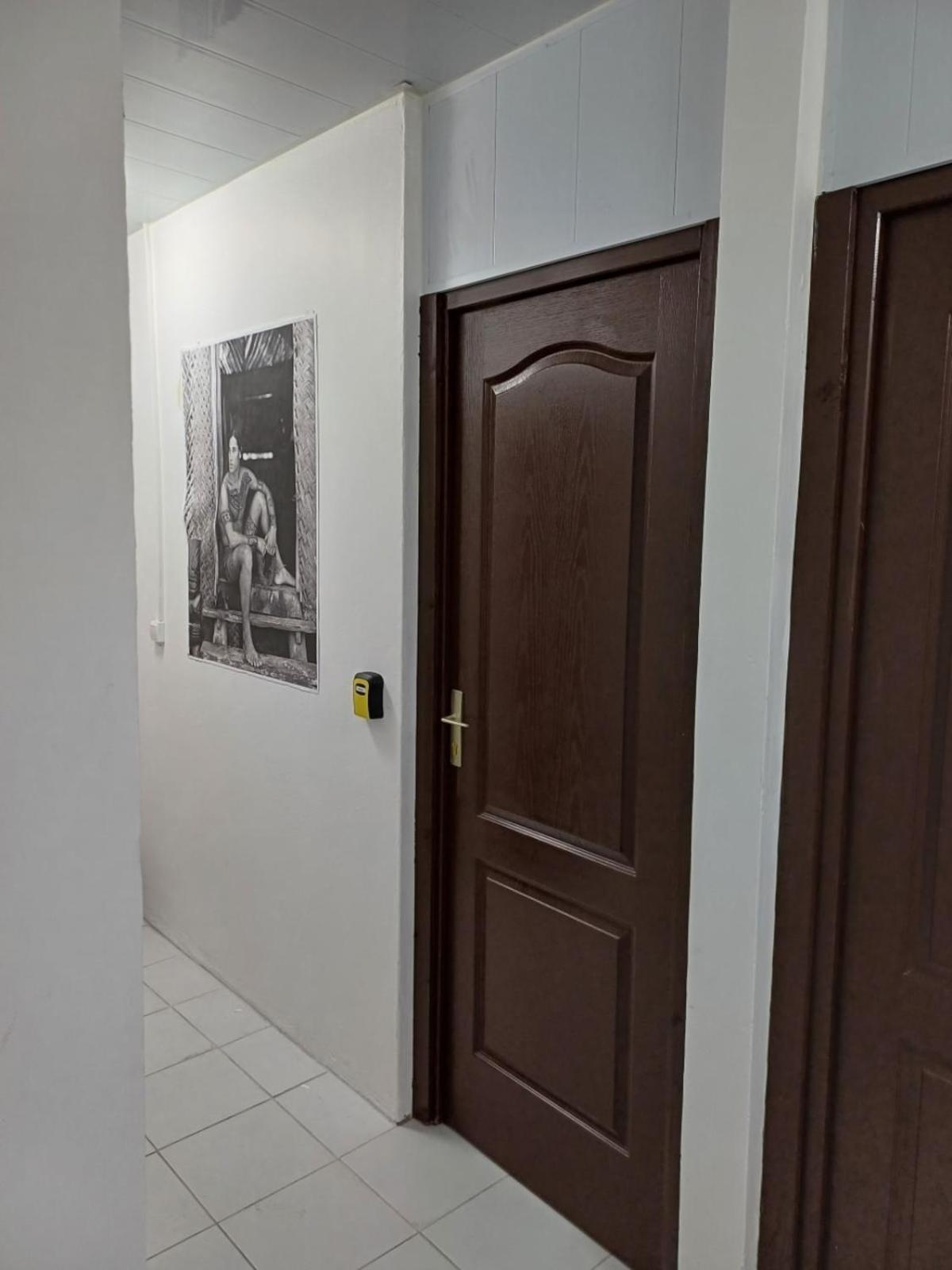 "Hibiscus" City Center Room Papeete  Luaran gambar